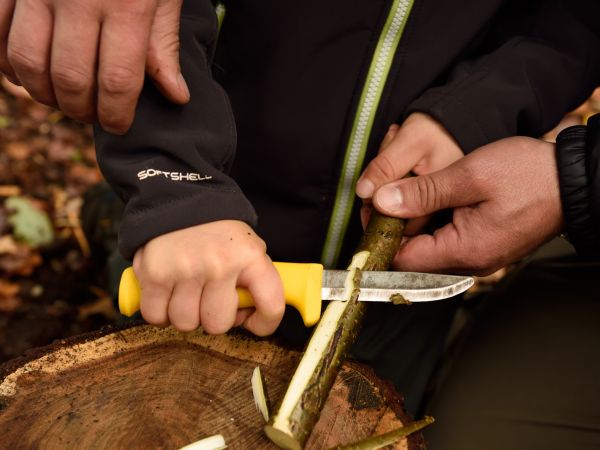 Woodworking: Craft Your Own Magical Wand!	