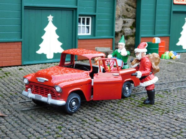 Santa weekend at Bekonscot