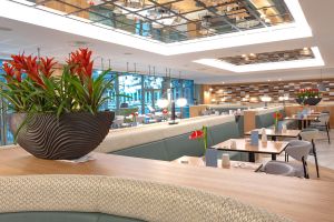 Glaze at Crowne Plaza Marlow