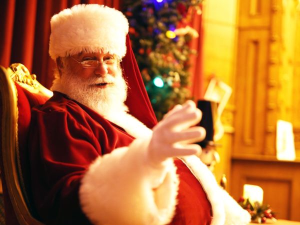 Book in to see Santa in Bucks