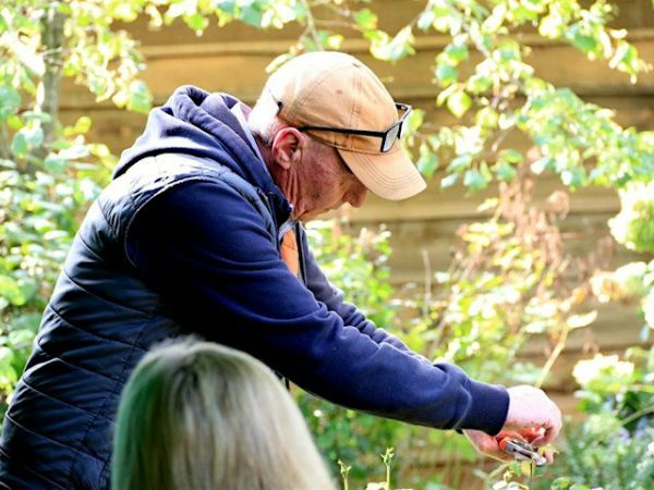 Rose Pruning with Steve Malsher